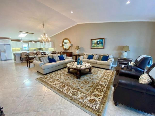 151 Villa Point, Hot Springs, AR 71913