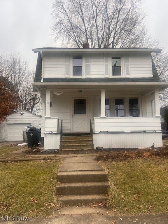 1796 Bonnie Brae NE, Warren, OH 44483