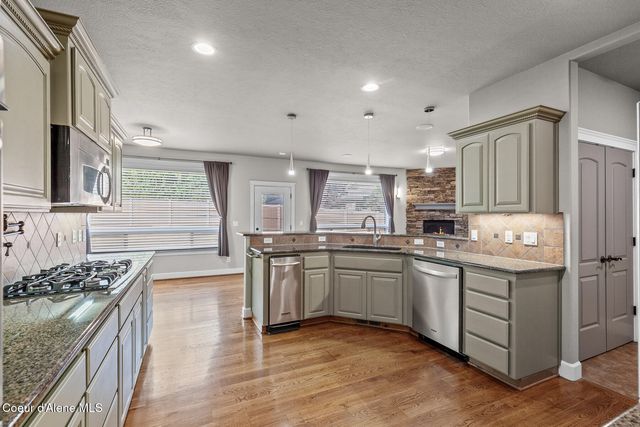 755 N COLES LOOP, Post Falls, ID 83854