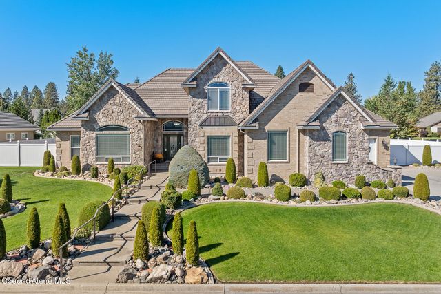 755 N COLES LOOP, Post Falls, ID 83854