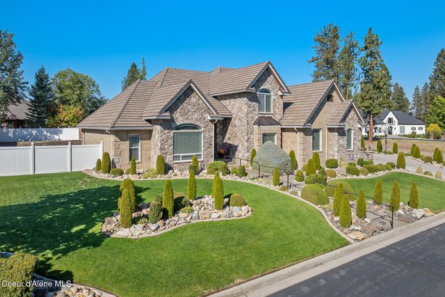 755 N COLES LOOP, Post Falls, ID 83854