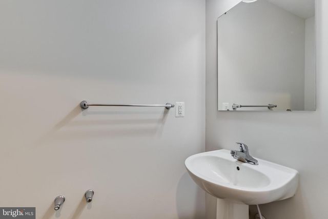 39 WILLOW WOODS DR, La Plata, MD 20646