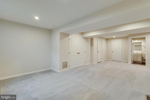 39 WILLOW WOODS DR, La Plata, MD 20646