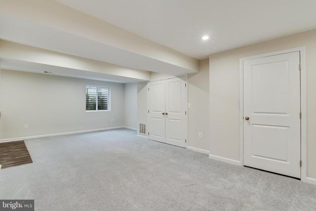 39 WILLOW WOODS DR, La Plata, MD 20646
