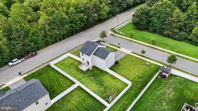 39 WILLOW WOODS DR, La Plata, MD 20646