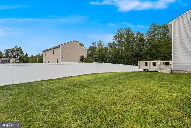 39 WILLOW WOODS DR, La Plata, MD 20646