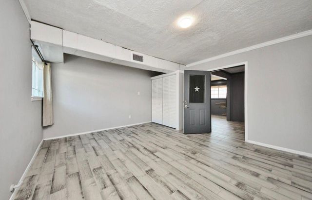 5622 W Montgomery Road, Houston, TX 77091