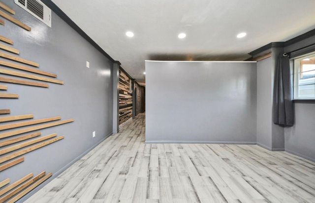 5622 W Montgomery Road, Houston, TX 77091