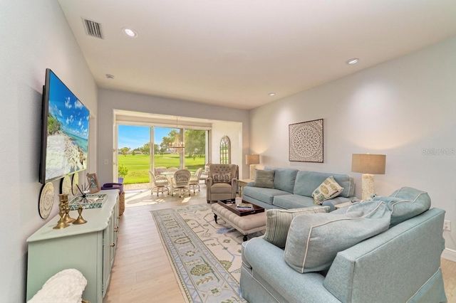 5721 COTTONWOOD STREET ., Bradenton, FL 34203