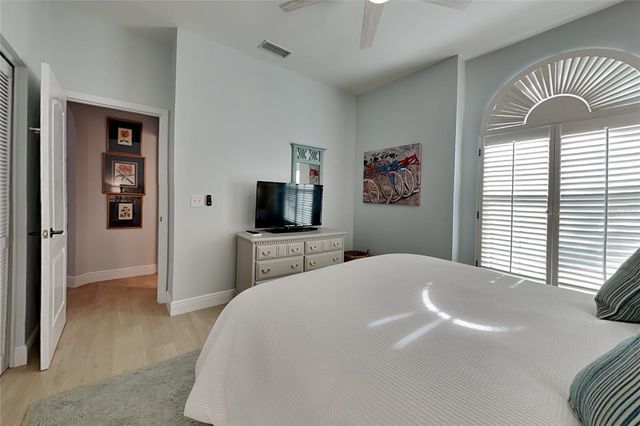 5721 COTTONWOOD STREET ., Bradenton, FL 34203