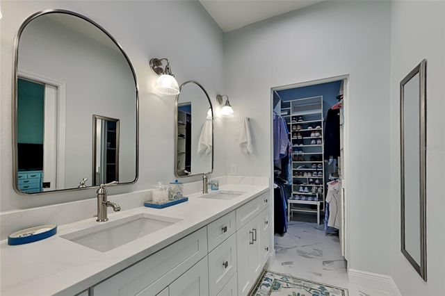 5721 COTTONWOOD STREET ., Bradenton, FL 34203