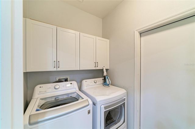 5721 COTTONWOOD STREET ., Bradenton, FL 34203