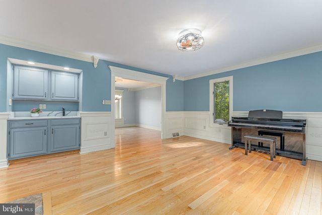 125 DOWLIN FORGE RD, Downingtown, PA 19335
