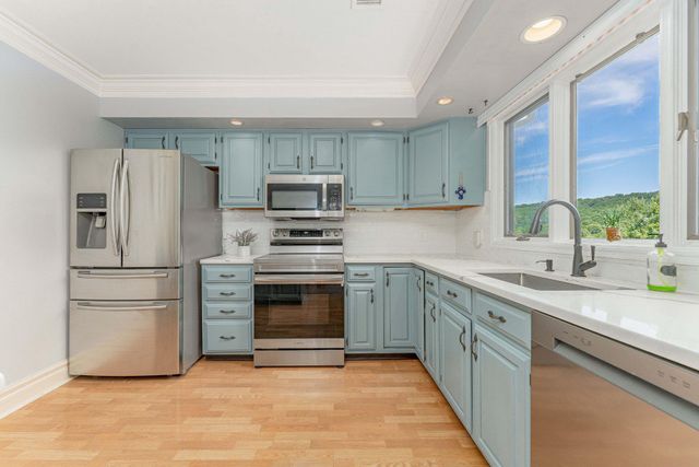 125 DOWLIN FORGE RD, Downingtown, PA 19335