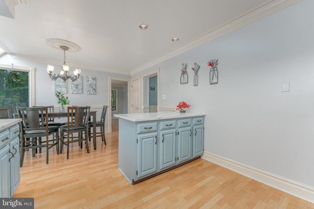 125 DOWLIN FORGE RD, Downingtown, PA 19335