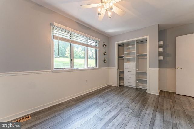 125 DOWLIN FORGE RD, Downingtown, PA 19335