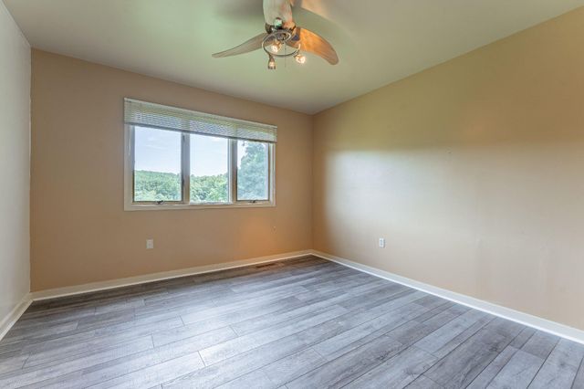 125 DOWLIN FORGE RD, Downingtown, PA 19335