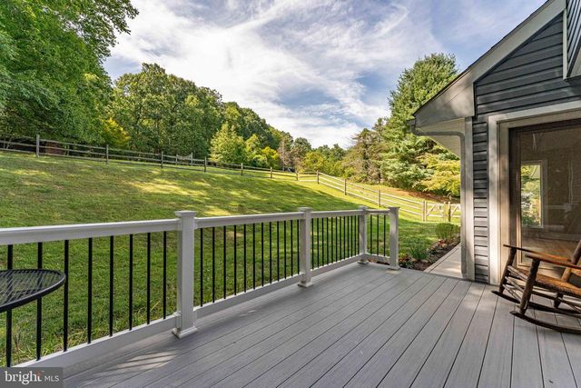 125 DOWLIN FORGE RD, Downingtown, PA 19335
