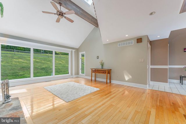 125 DOWLIN FORGE RD, Downingtown, PA 19335
