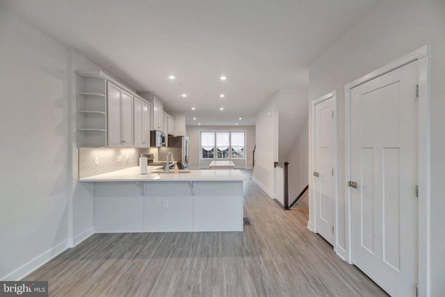 225 GARRETT A MORGAN BLVD, Hyattsville, MD 20785