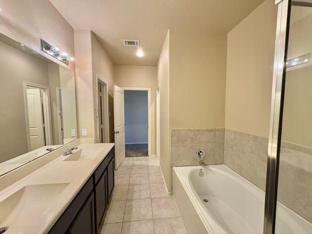 13826 Bonner Bluff Lane, Houston, TX 77047