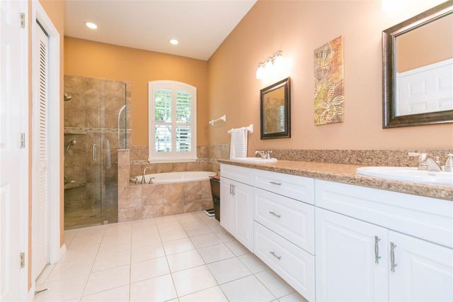 3516 SHADOWOOD DRIVE, Valrico, FL 33596