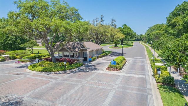 3516 SHADOWOOD DRIVE, Valrico, FL 33596