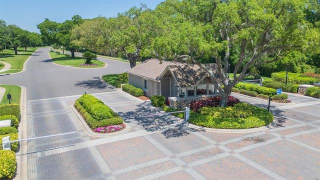 3516 SHADOWOOD DRIVE, Valrico, FL 33596