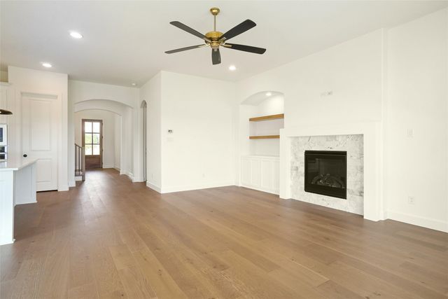 617 Hummingbird Drive, Aledo, TX 76008