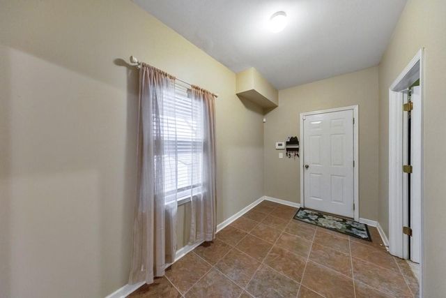 205 Sweetbriar Lane, Canton, GA 30115