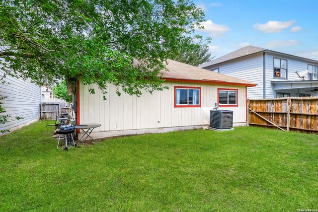 6714 Highland Grass, Converse, TX 78109