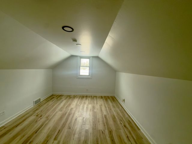 2N152 Wisconsin Avenue, Villa Park, IL 60181