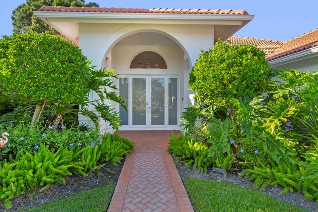 15611 Milan Court, Wellington, FL 33414