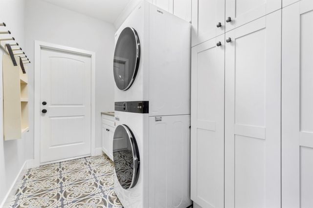 15611 Milan Court, Wellington, FL 33414