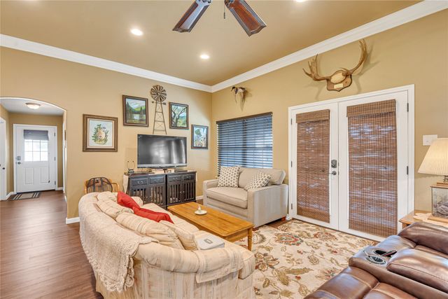 2229 Highway 164 E, Groesbeck, TX 76642