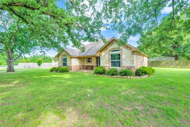 2229 Highway 164 E, Groesbeck, TX 76642