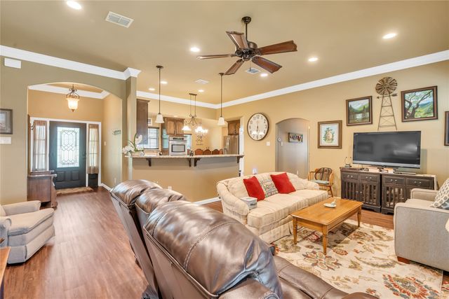 2229 Highway 164 E, Groesbeck, TX 76642