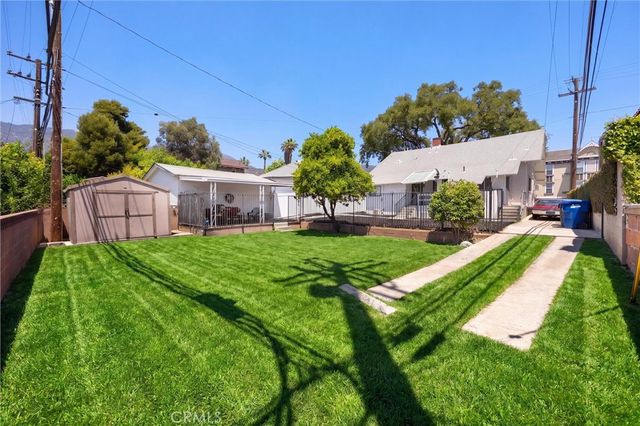 113 , 115 N N Ivy Avenue E, Monrovia, CA 91016