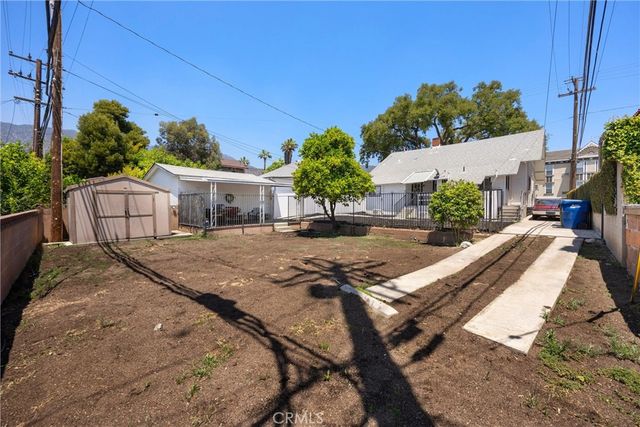 113 , 115 N N Ivy Avenue E, Monrovia, CA 91016
