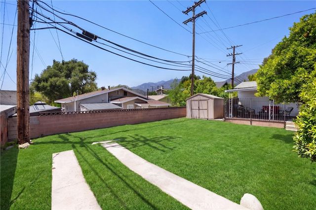 113 , 115 N N Ivy Avenue E, Monrovia, CA 91016