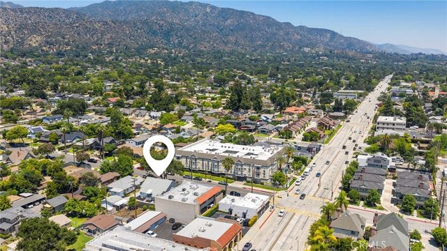 113 , 115 N N Ivy Avenue E, Monrovia, CA 91016