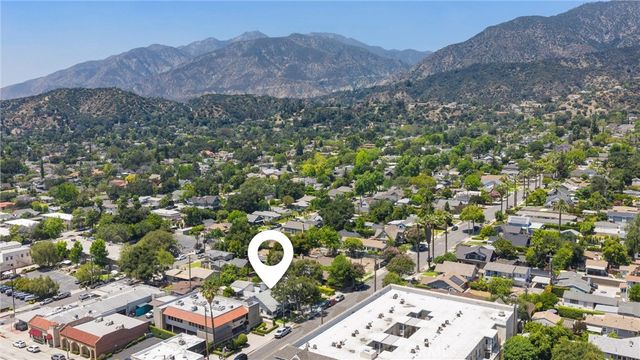 113 , 115 N N Ivy Avenue E, Monrovia, CA 91016