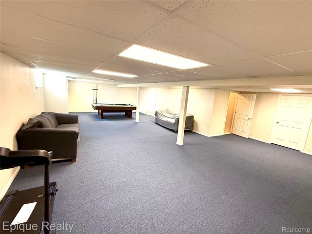 2256 Fairway Circle, Canton Charter Township, MI 48188