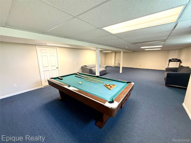 2256 Fairway Circle, Canton Charter Township, MI 48188