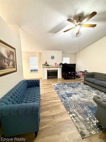 2256 Fairway Circle, Canton Charter Township, MI 48188