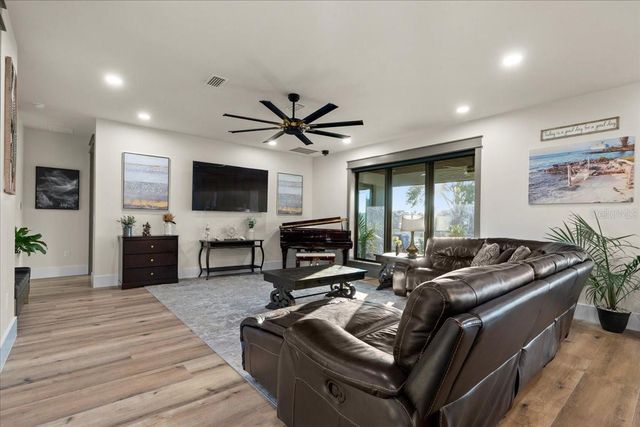 3888 SW 140TH AVENUE, Ocala, FL 34481