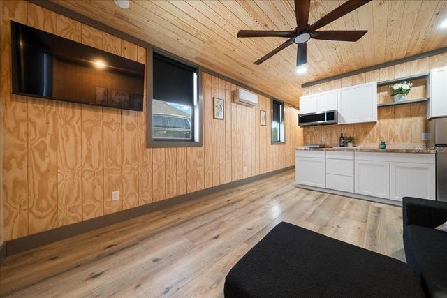 3888 SW 140TH AVENUE, Ocala, FL 34481