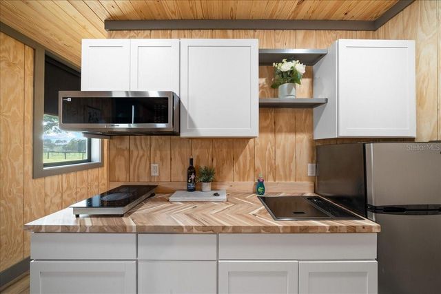 3888 SW 140TH AVENUE, Ocala, FL 34481