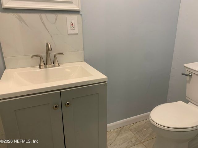 904 BURNEY Lane, Baldwin, FL 32234