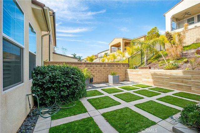 20523 Stella, Saugus, CA 91350